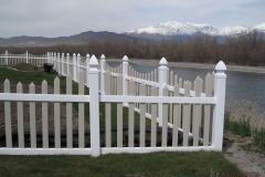 vinyl-fencing-project a01