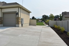 project007_tan-privacy-vinyl-fence-murray_05