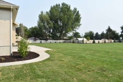 project007_tan-privacy-vinyl-fence-murray_16