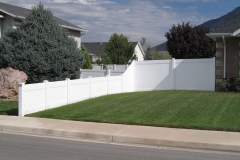 project008_vinyl-privacy-fence-mapleton-ut_04
